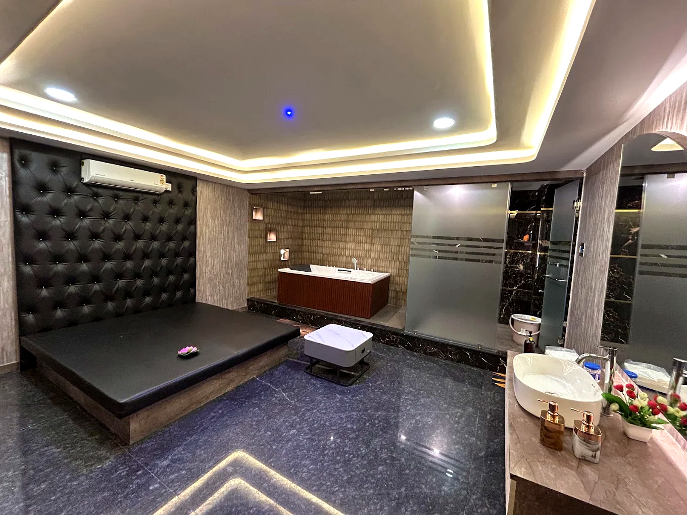 Meditative decorative corner at Ira Spa