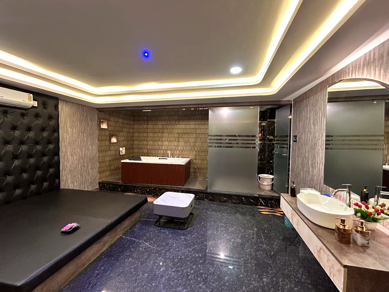 Welcoming Ira Spa reception with elegant contemporary interiors